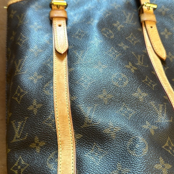 Louis Vuitton bucket bag - Picture 3 of 5